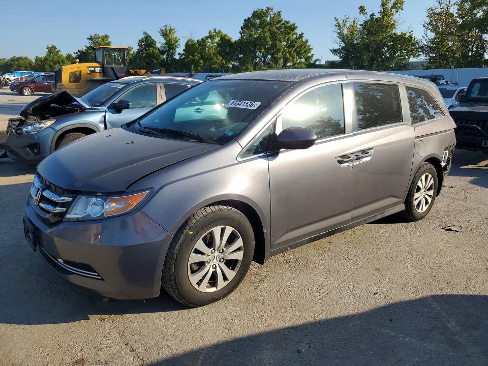 66641536 :رقم المزاد ، 5FNRL5H43FB008204 vin ، 2015 Honda Odyssey مزاد بيع