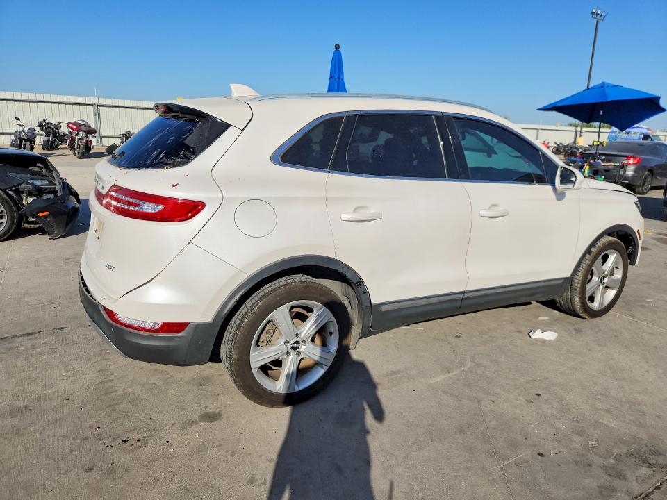 Продаж на аукціоні авто 2017 Lincoln Mkc, vin: 5LMCJ1C97HUL46795, номер лоту: 65331306