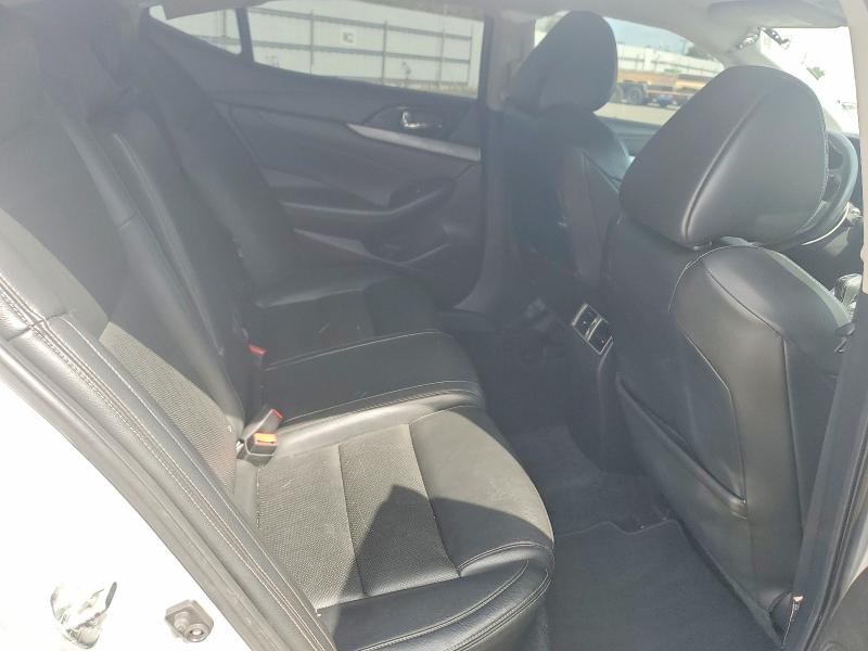 Продаж на аукціоні авто 2018 Nissan Maxima, vin: 1N4AA6AP9JC392577, номер лоту: 64996376
