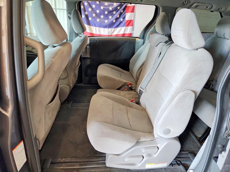 Продажа на аукционе авто 2017 Toyota Sienna, vin: 5TDKZ3DC5HS815193, номер лота: 65523016