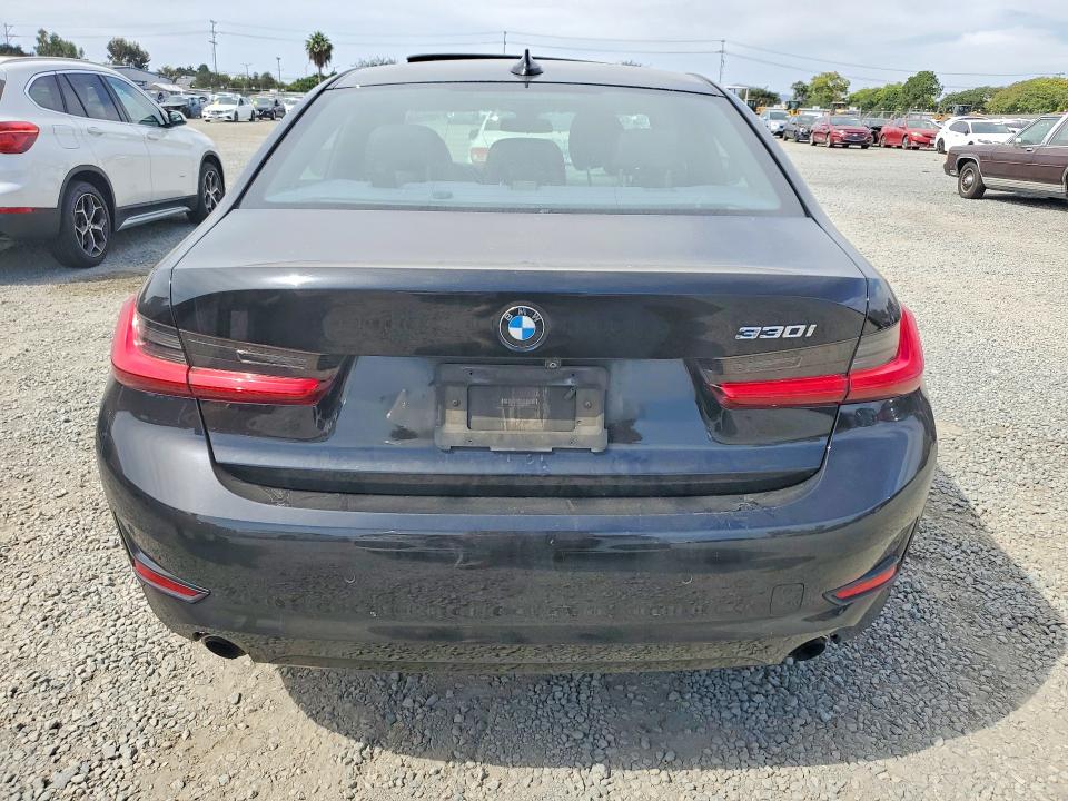 66477556 :رقم المزاد ، WBA5R1C54KAK12337 vin ، 2019 Bmw 330i مزاد بيع