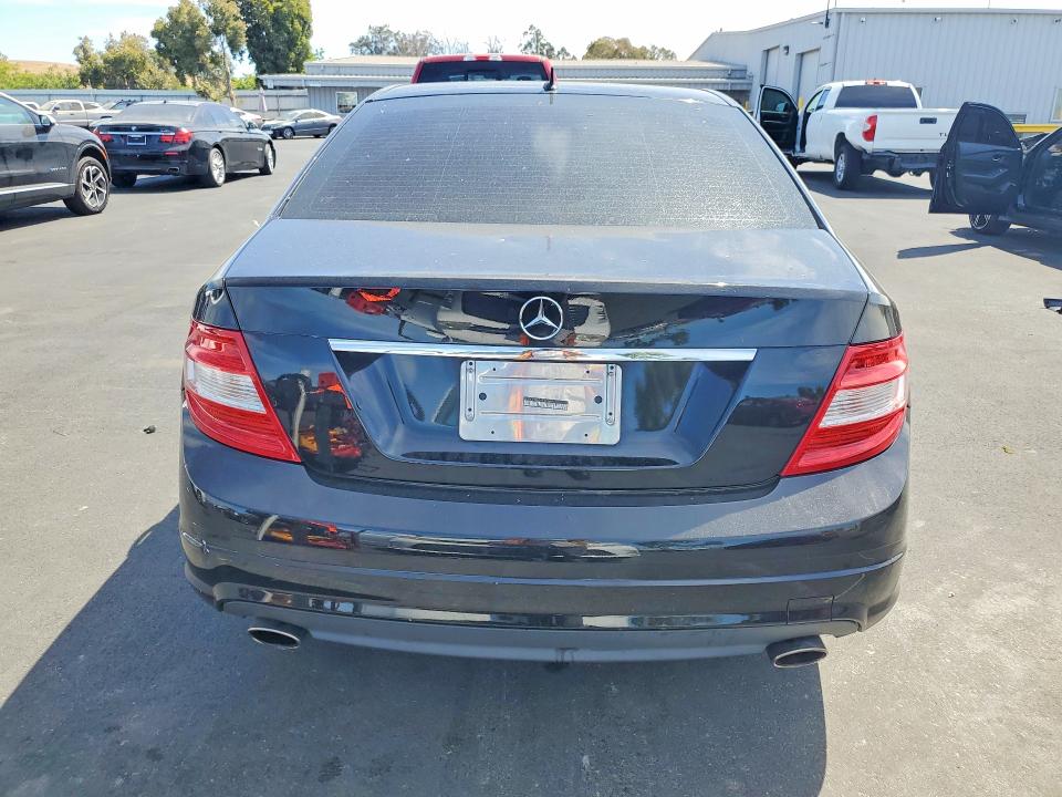 65566226 :رقم المزاد ، WDDGF5EB0AR115866 vin ، 2010 Mercedes-benz C مزاد بيع