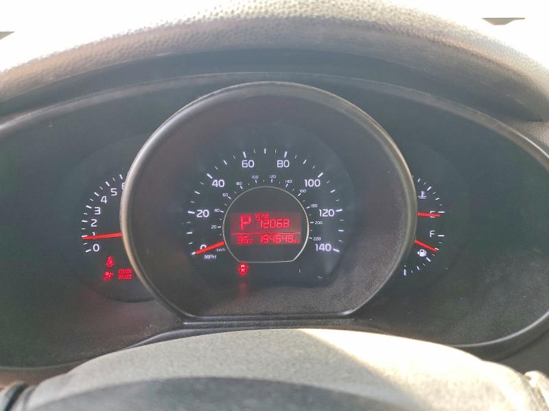 64343506 :رقم المزاد ، KNDJN2A23F7772672 vin ، 2015 Kia Soul مزاد بيع