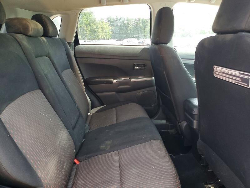 63639676 :رقم المزاد ، JA4AP3AU3JU023683 vin ، 2018 Mitsubishi Outlander Sport مزاد بيع