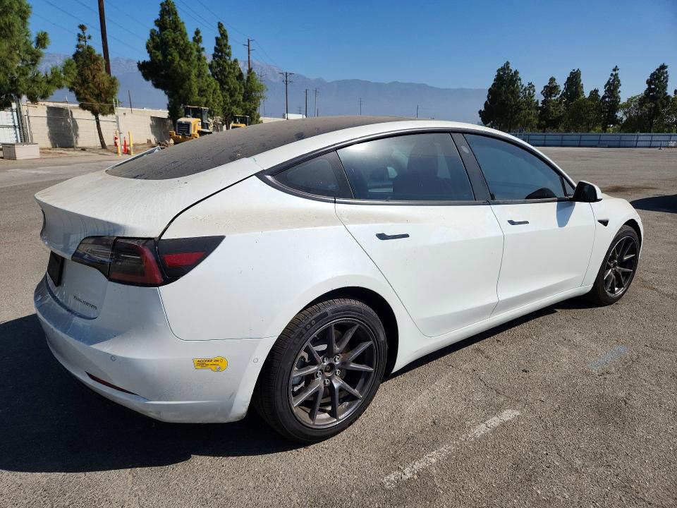 Продаж на аукціоні авто 2022 Tesla Model 3, vin: 5YJ3E1EB4NF131486, номер лоту: 63188466