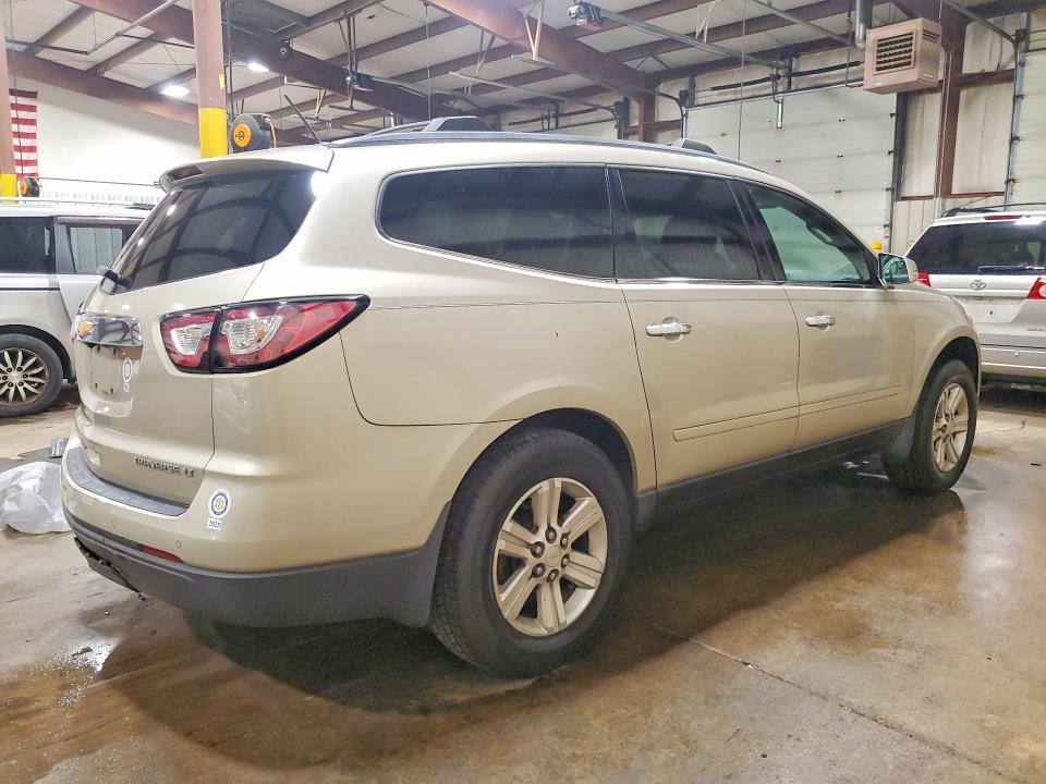 64373796 :رقم المزاد ، 1GNKVGKD5EJ361512 vin ، 2014 Chevrolet Traverse مزاد بيع