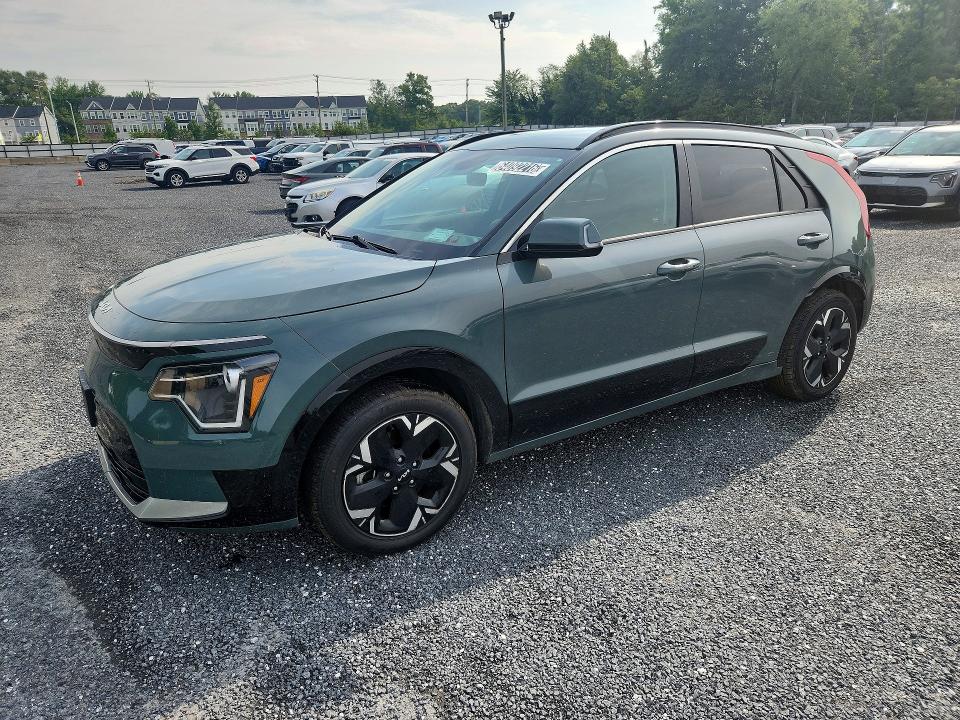 64092216 :رقم المزاد ، KNDCR3L18P5050005 vin ، 2023 Kia Niro مزاد بيع