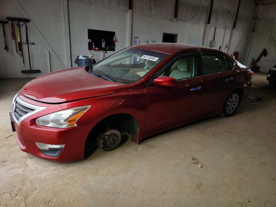 Продажа на аукционе авто 2015 Nissan Altima, vin: 1N4AL3AP4FN878749, номер лота: 65718466