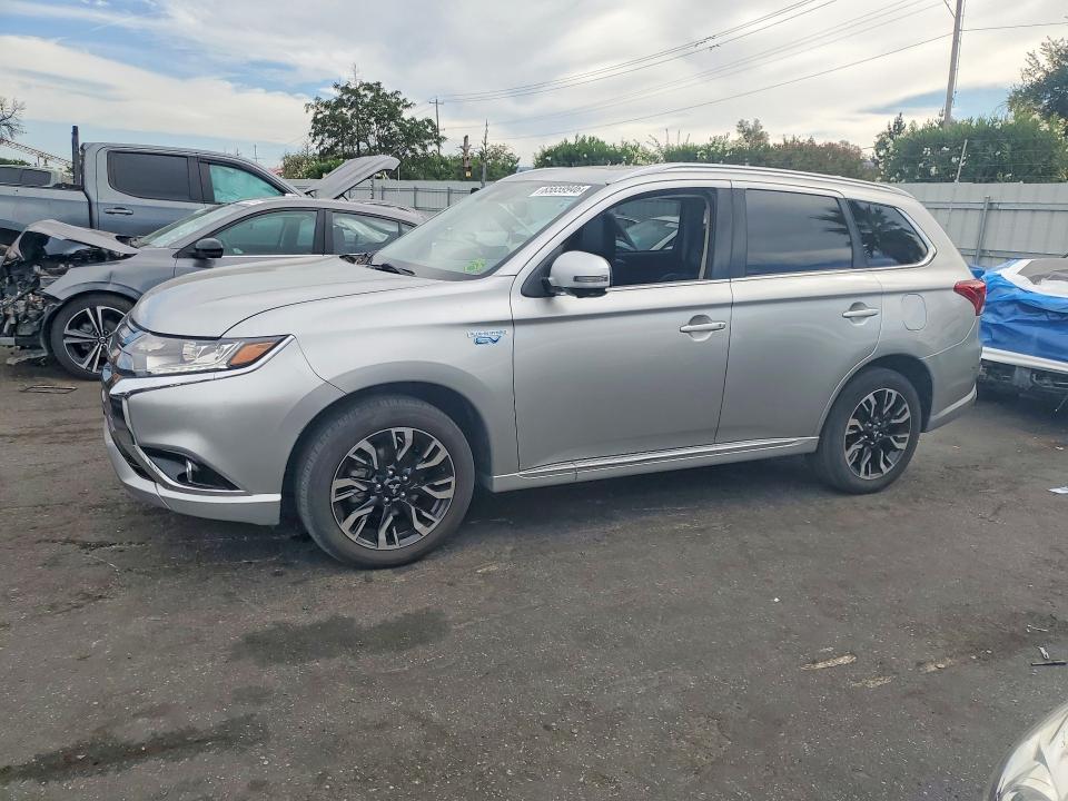 Auction sale of the 2018 Mitsubishi Outlander, vin: JA4J24A5XJZ066188, lot number: 65659946