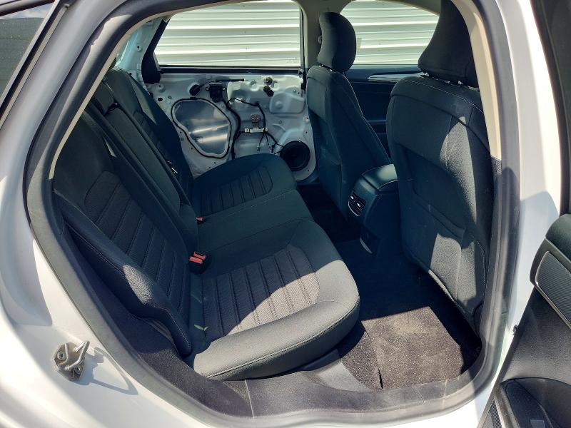 Продажа на аукционе авто 2019 Ford Fusion, vin: 3FA6P0LU5KR263968, номер лота: 64490946