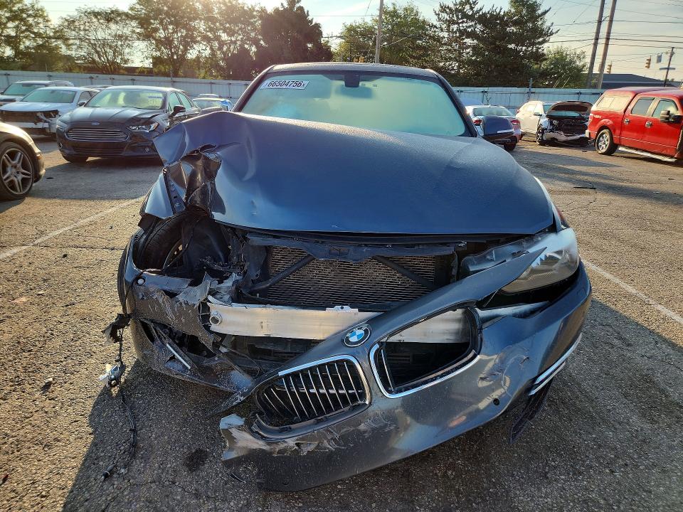 66504756 :رقم المزاد ، WBA3B3G57ENR82255 vin ، 2014 Bmw 328 مزاد بيع