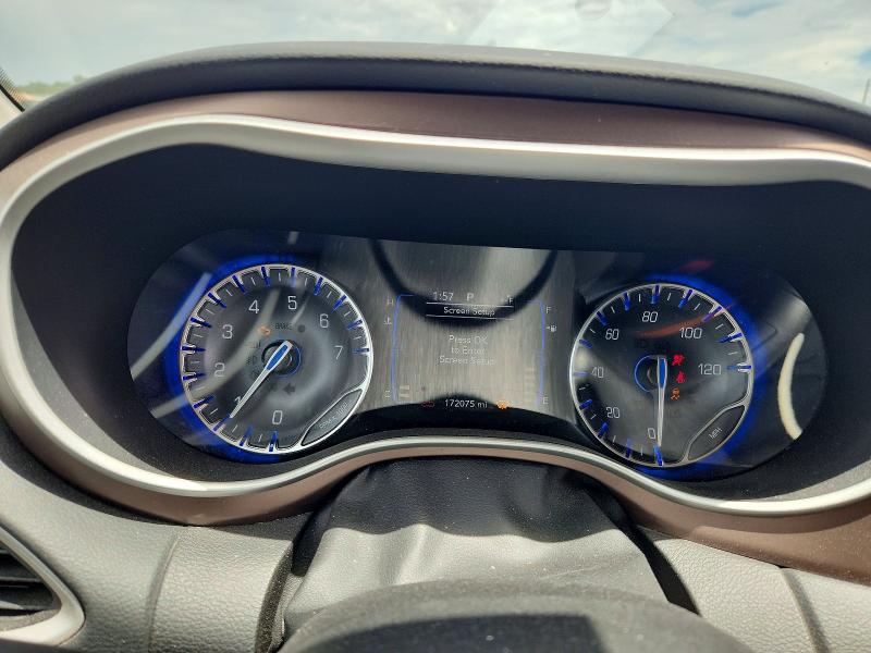 66815166 :رقم المزاد ، 2C4RC1CG3NR226964 vin ، 2022 Chrysler Voyager مزاد بيع