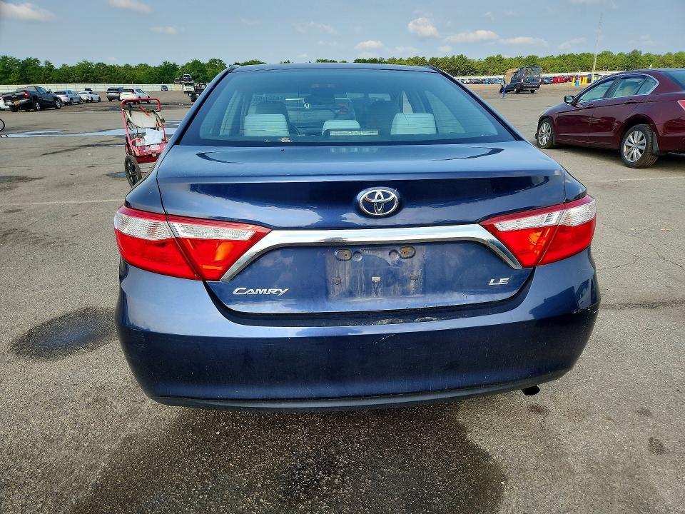 Продаж на аукціоні авто 2015 Toyota Camry, vin: 4T4BF1FK8FR490759, номер лоту: 64893896