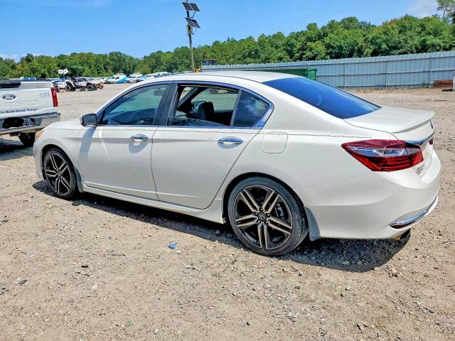 Продажа на аукционе авто 2016 Honda Accord, vin: 1HGCR2F50GA128052, номер лота: 65286226