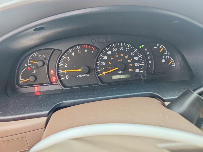 2000 Toyota Tundra მანქანა იყიდება აუქციონზე, vin: 5TBBT4818YS025055, აუქციონის ნომერი: 63565516