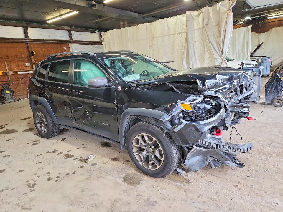 2020 Jeep Cherokee მანქანა იყიდება აუქციონზე, vin: 1C4PJMBX6LD609538, აუქციონის ნომერი: 64160636