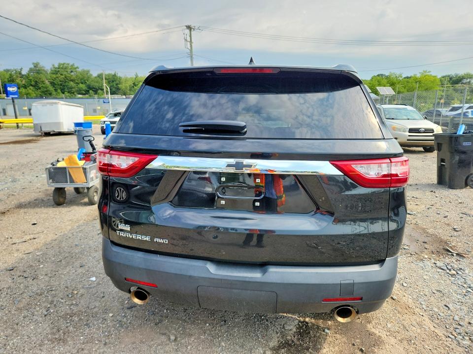 Продаж на аукціоні авто 2018 Chevrolet Traverse, vin: 1GNEVFKW8JJ267756, номер лоту: 64527596