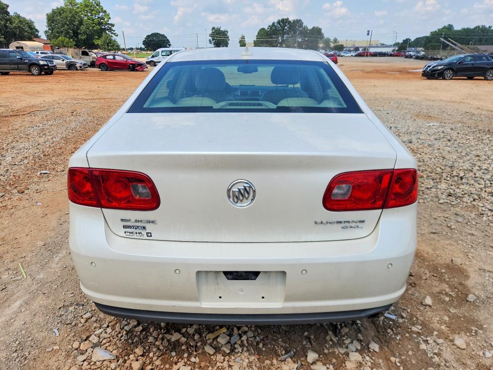 64063546 :رقم المزاد ، 1G4HF5EM8AU108138 vin ، 2010 Buick Lucerne مزاد بيع
