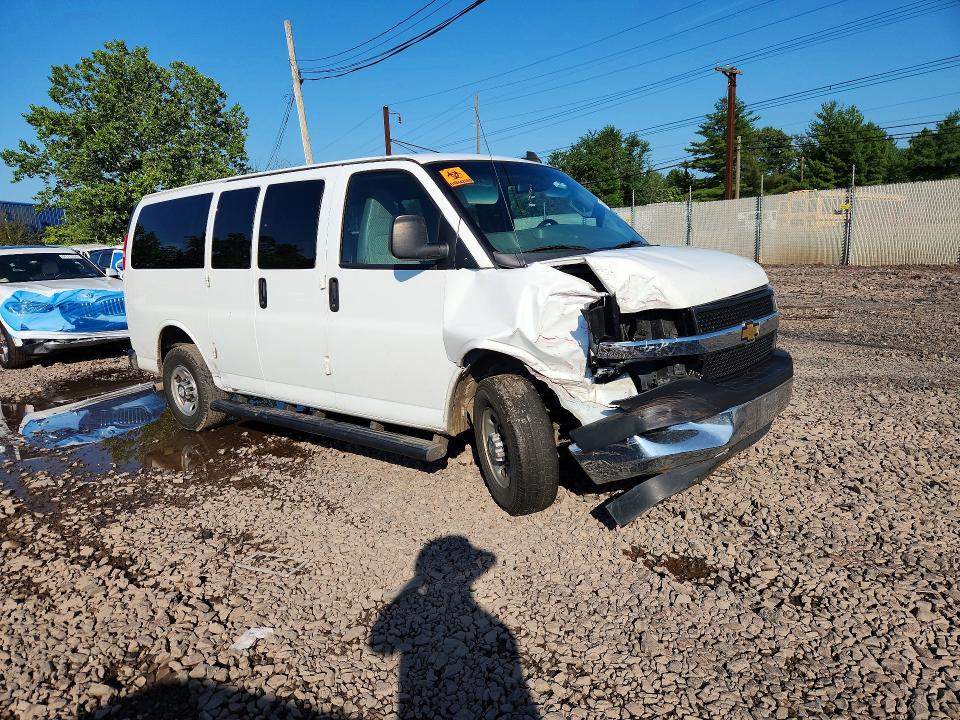 2018 Chevrolet Express G2500 მანქანა იყიდება აუქციონზე, vin: 1GAWGFFG1J1276558, აუქციონის ნომერი: 63872426