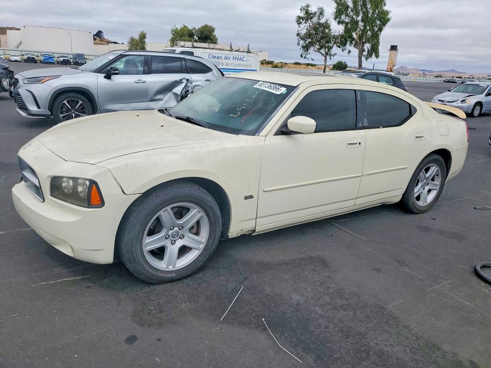 Продажа на аукционе авто 2010 Dodge Charger, vin: 2B3CA9CV5AH304672, номер лота: 65136066