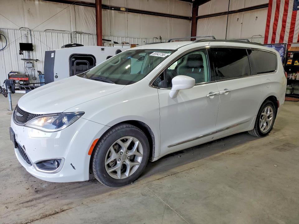 Продажа на аукционе авто 2017 Chrysler Pacifica, vin: 2C4RC1BG7HR794673, номер лота: 66843756