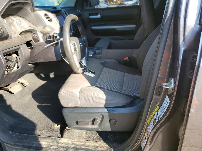 63848446 :رقم المزاد ، 5TFDW5F19GX552871 vin ، 2016 Toyota Tundra مزاد بيع