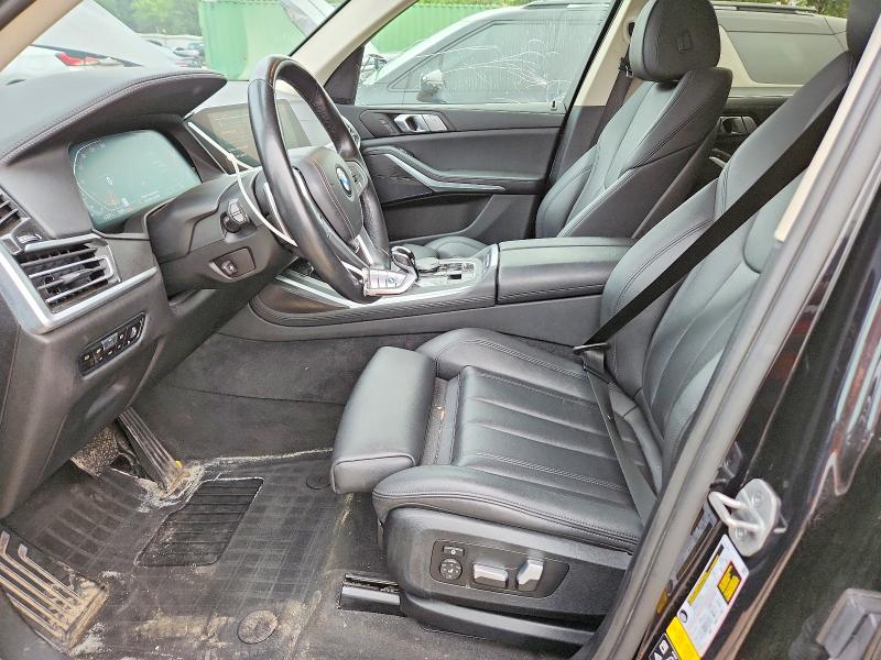 64479836 :رقم المزاد ، 5UXCW2C04N9M86137 vin ، 2022 Bmw X7 مزاد بيع