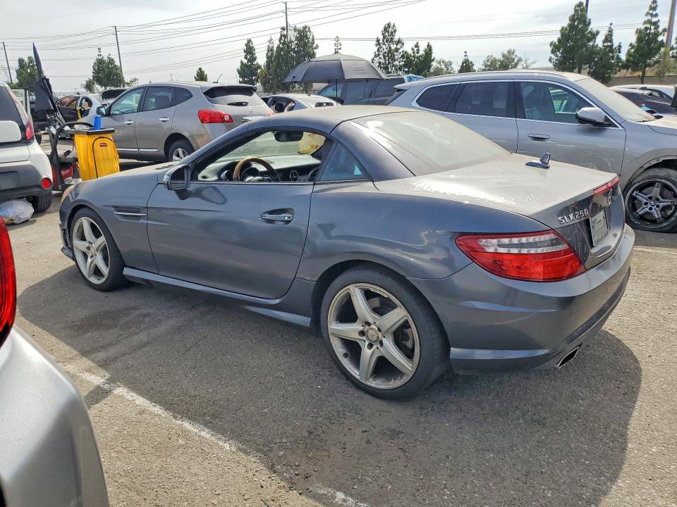 Auction sale of the 2013 Mercedes-benz Slk, vin: WDDPK4HA9DF055570, lot number: 65215756