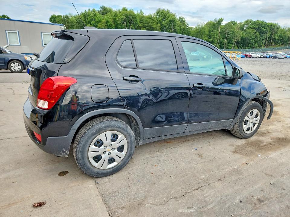 63529776 :رقم المزاد ، 3GNCJKSB9JL367382 vin ، 2018 Chevrolet Trax مزاد بيع