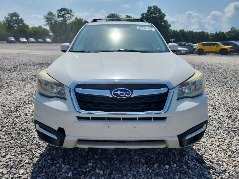 64659436 :رقم المزاد ، JF2SJADC7HH405397 vin ، 2017 Subaru Forester مزاد بيع