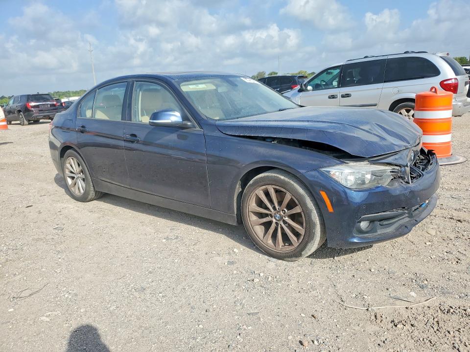 63395266 :رقم المزاد ، WBA8E1G59HNU14966 vin ، 2017 Bmw 320 مزاد بيع