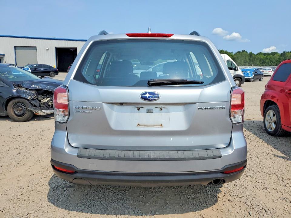 Продаж на аукціоні авто 2018 Subaru Forester, vin: JF2SJABC6JH516015, номер лоту: 64405026