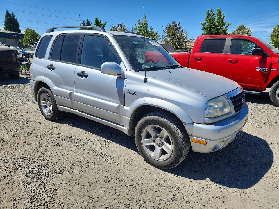 64579666 :رقم المزاد ، JS3TD62V334102646 vin ، 2003 Suzuki Grand Vitara مزاد بيع