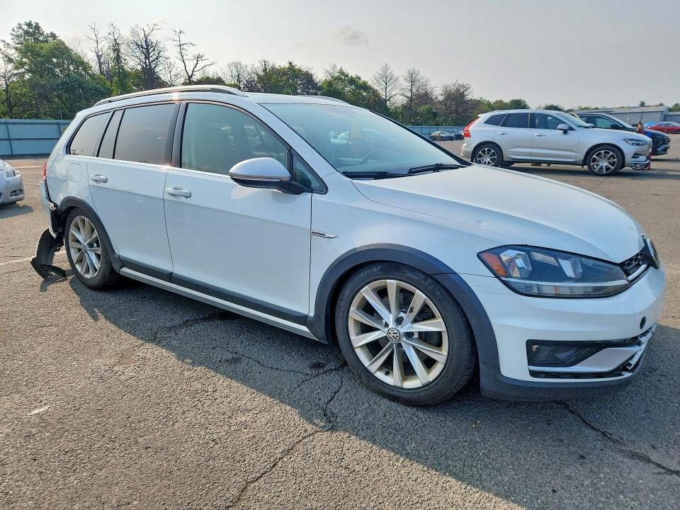 2019 Volkswagen Golf Alltrack მანქანა იყიდება აუქციონზე, vin: 3VWM17AU3KM500742, აუქციონის ნომერი: 65009566