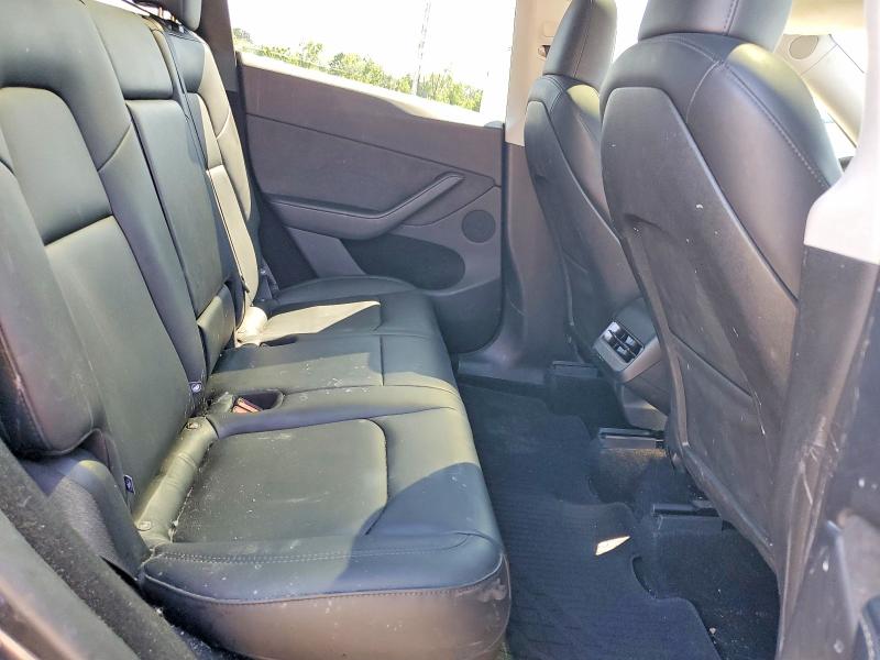 2024 Tesla Model Y მანქანა იყიდება აუქციონზე, vin: 7SAYGDEE7RA313670, აუქციონის ნომერი: 65889946