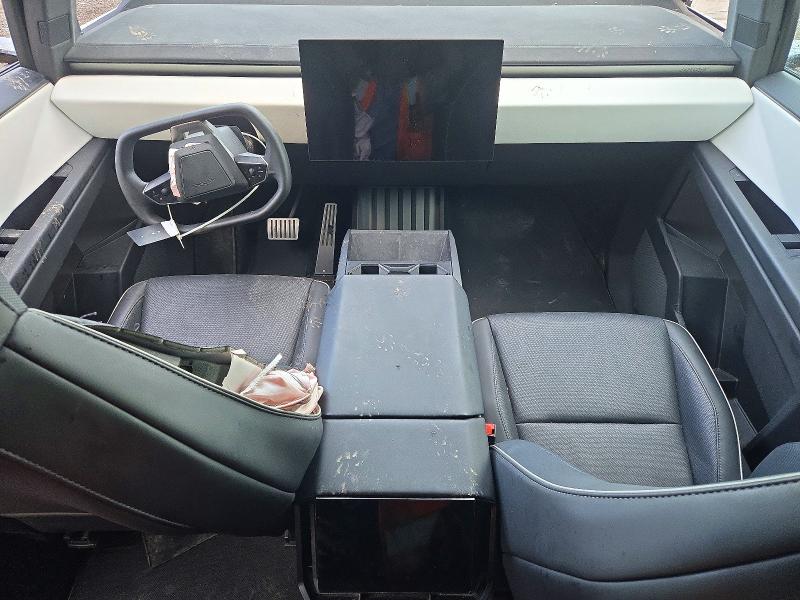 Продажа на аукционе авто 2025 Tesla Cybertruck, vin: 7G2CEHEE8SA065579, номер лота: 66728216