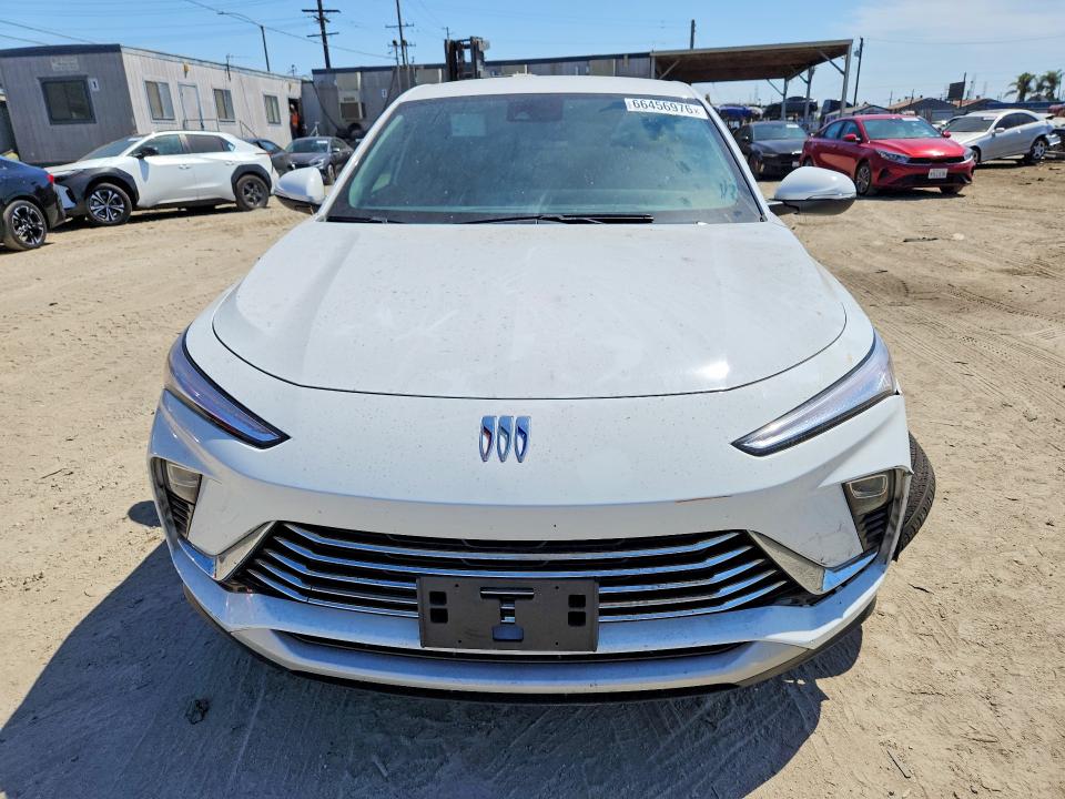 66456976 :رقم المزاد ، KL47LAEP0SB205255 vin ، 2025 Buick Envista مزاد بيع
