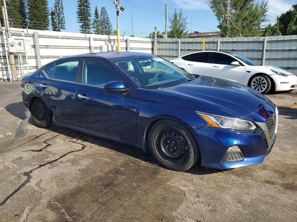 Продаж на аукціоні авто 2020 Nissan Altima, vin: 1N4BL4BV9LN305056, номер лоту: 66963016