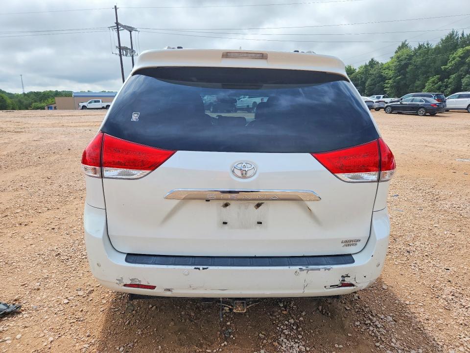 63601566 :رقم المزاد ، 5TDDK3DC6BS026782 vin ، 2011 Toyota Sienna مزاد بيع