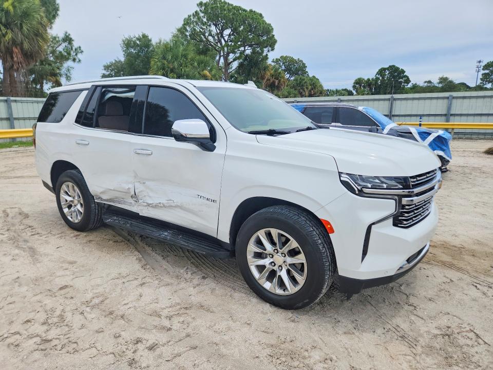 Продаж на аукціоні авто 2022 Chevrolet Tahoe, vin: 1GNSCSKD0NR129622, номер лоту: 63794596