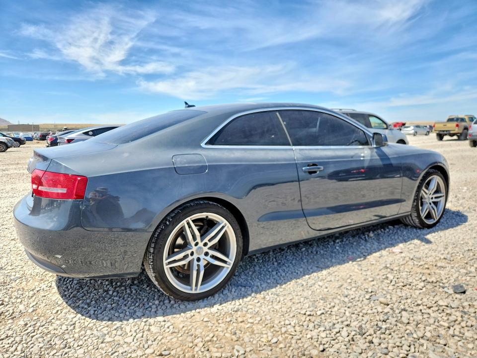 Aukcja sprzedaży 2011 Audi A5, vin: WAULFAFR1BA004737, numer aukcji: 66054086