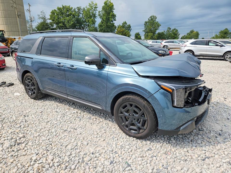 Продажа на аукционе авто 2025 Kia Carnival, vin: KNDNE5K35S6505138, номер лота: 66564126
