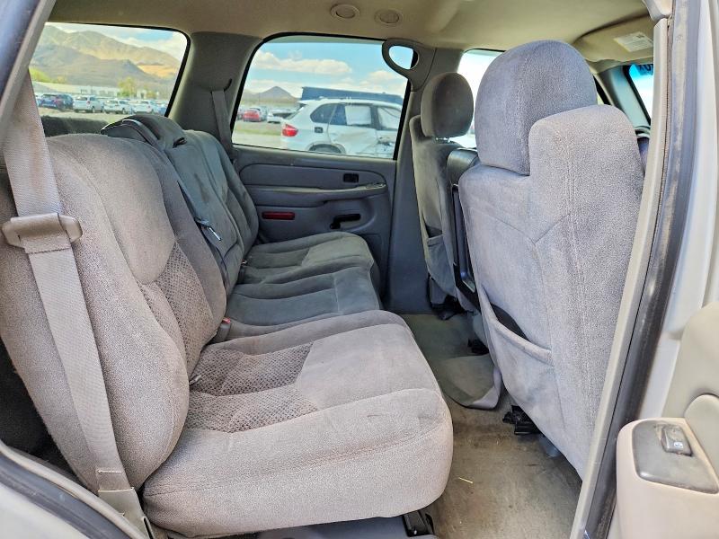65123206 :رقم المزاد ، 1GNEK13Z25R273760 vin ، 2005 Chevrolet Tahoe مزاد بيع