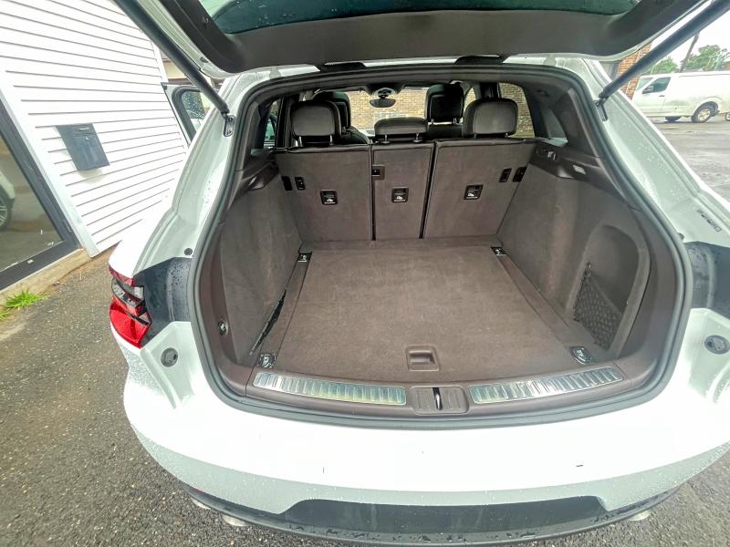 2015 Porsche Macan მანქანა იყიდება აუქციონზე, vin: WP1AB2A59FLB63160, აუქციონის ნომერი: 63898706