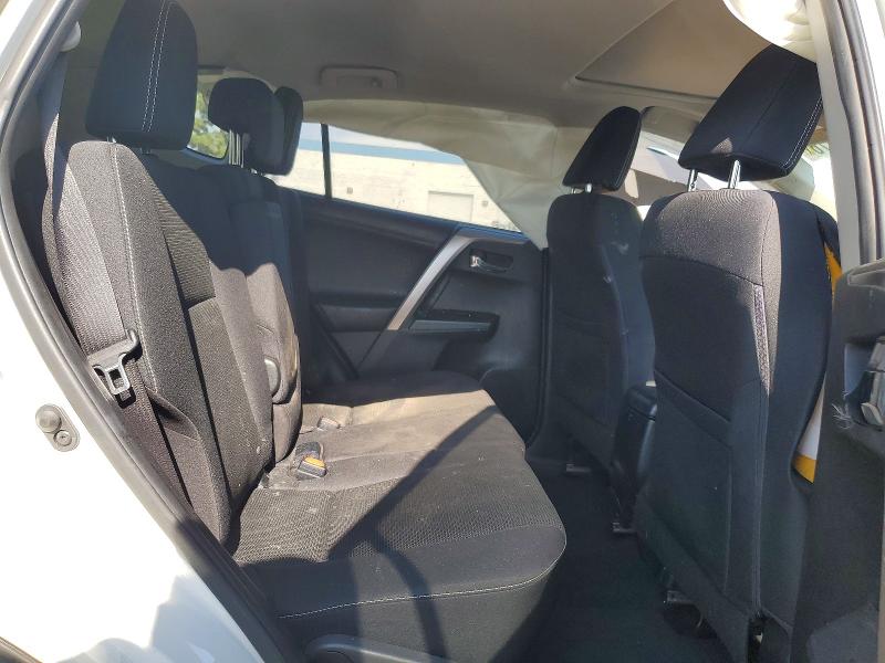 2018 Toyota Rav4 მანქანა იყიდება აუქციონზე, vin: JTMWFREV0JJ165284, აუქციონის ნომერი: 64256176