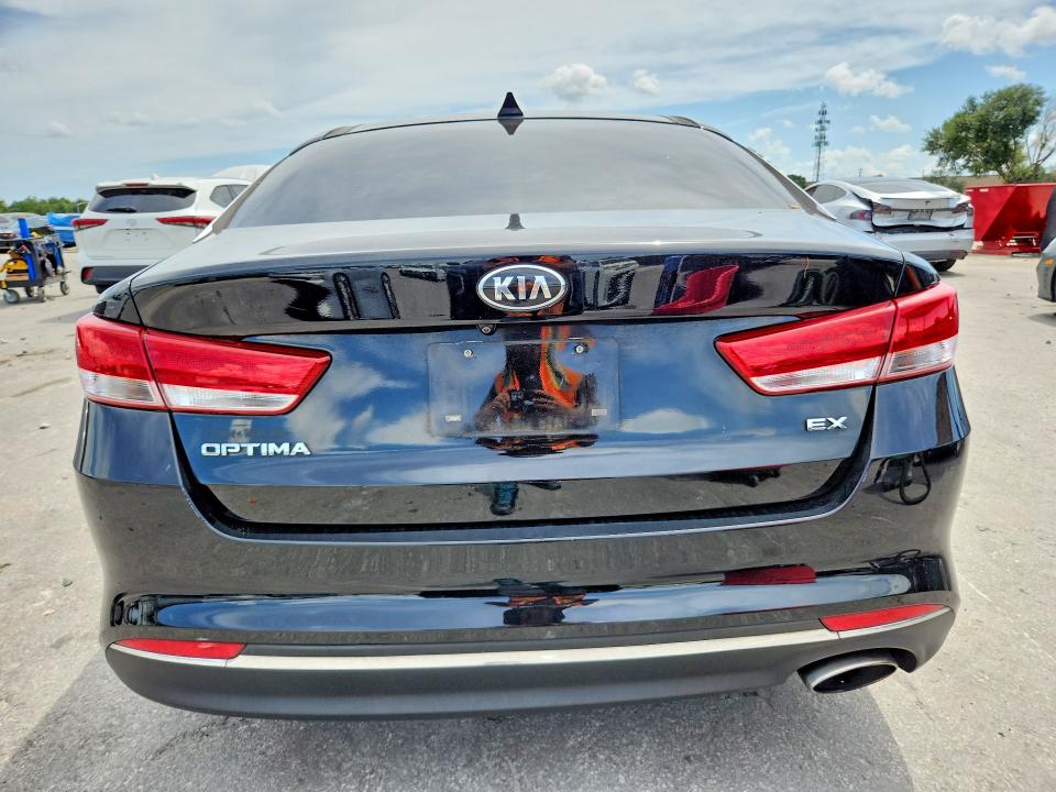 Продажа на аукционе авто 2018 Kia Optima, vin: 5XXGU4L38JG238260, номер лота: 66576226