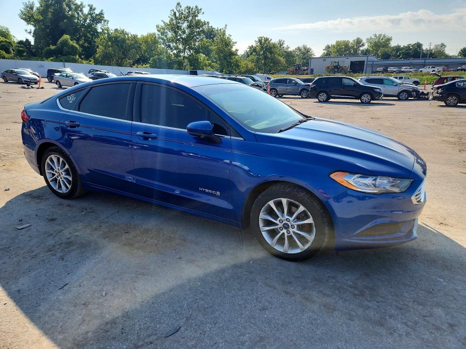 Продажа на аукционе авто 2017 Ford Fusion, vin: 3FA6P0LU1HR381041, номер лота: 66175686