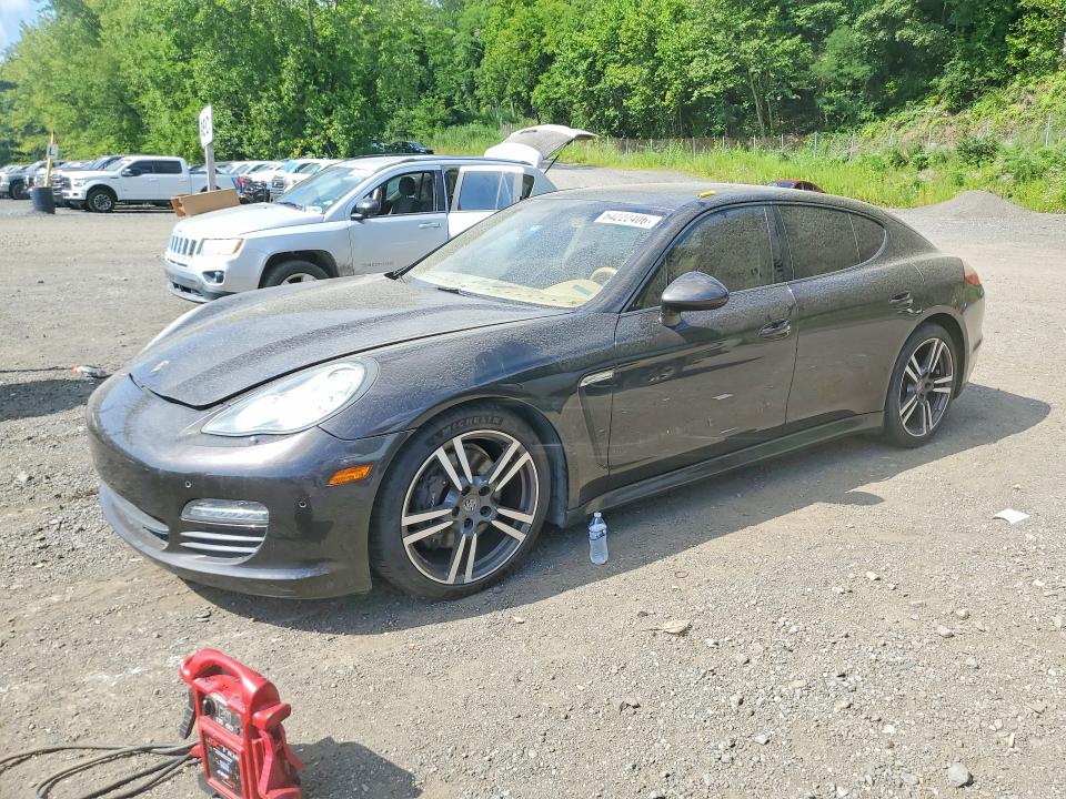 64222406 :رقم المزاد ، WP0AA2A75CL072582 vin ، 2012 Porsche Panamera مزاد بيع