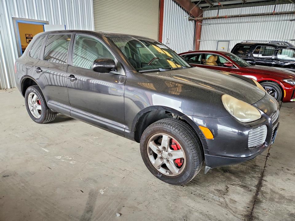 62477646 :رقم المزاد ، WP1AC29P05LA91959 vin ، 2005 Porsche Cayenne مزاد بيع