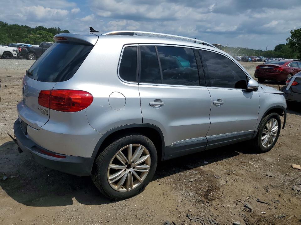 2013 Volkswagen Tiguan მანქანა იყიდება აუქციონზე, vin: WVGBV7AX4DW546913, აუქციონის ნომერი: 65281026